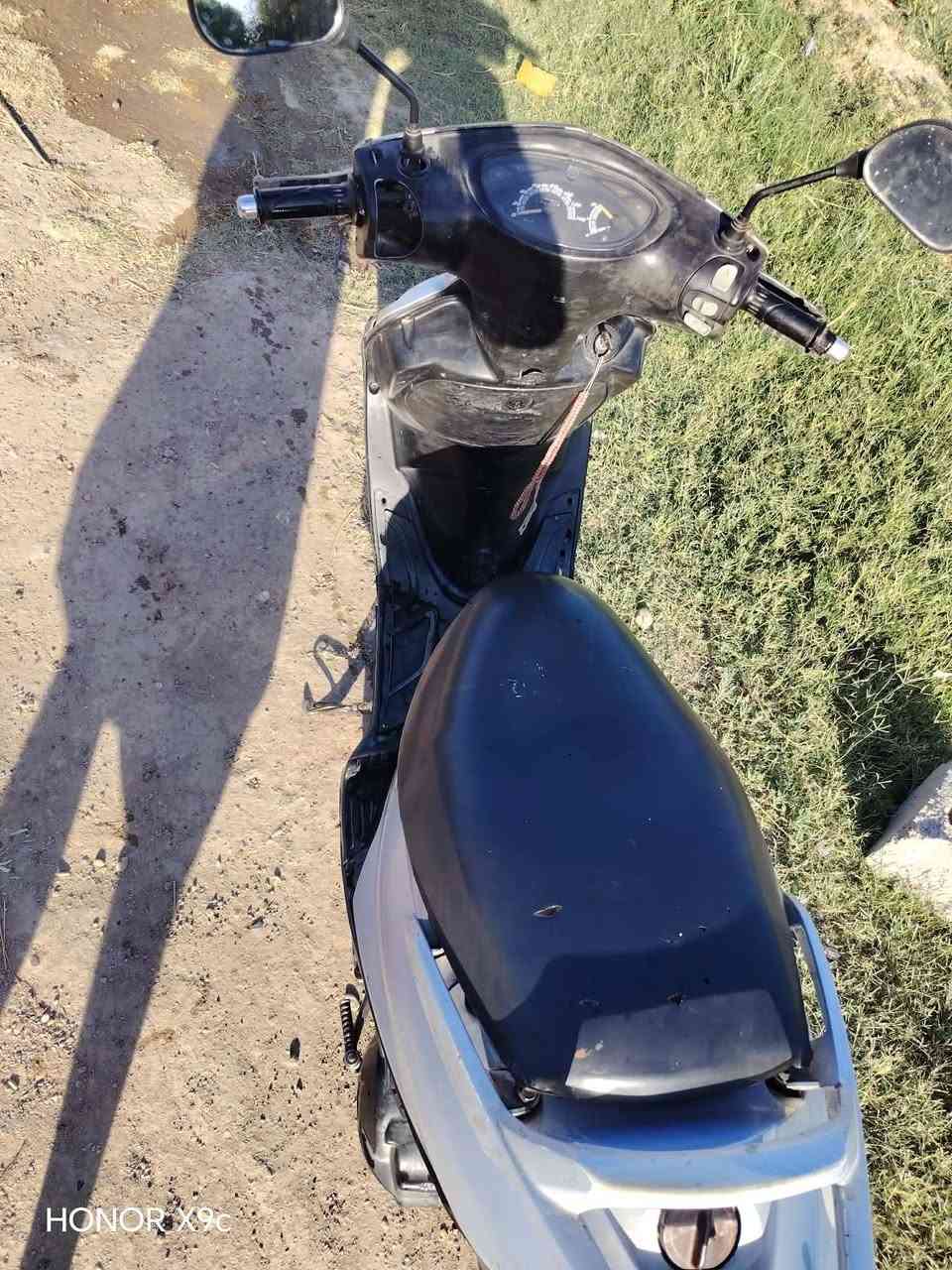 سلام وعليكم دراجه البيع ماكس 140
نضيفه من كفرات من محرك + محرك مجفت جديد 

تايرات جدد صوته ناعم  الدراجه اي نقص مابيه كامله مكمله 

رقم الهاتف *********** متواجد واتساب
 
السعر 350 وبيه مجال 

مكاني بغداد تاجي منشأ نصر
