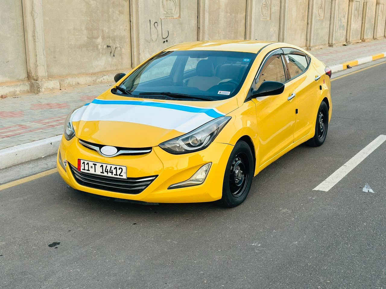 السلام عليكم النتره 2016  حادثه حافه البنيد بدون دواخل والباقي مكفول الاستفسار *********** موصفات شاشه كامره دواره داخل بيجي حساسات اماميه تخلفيه تحكم استيرن محرك 2000 دوش السعر 117 مجال بسيط  محرك وكير مكفولات حداديه تخم تاير كهربائيه كله شغاله مصفره هيئه وغرامات رقم بغداد الدولي سنويه ال ٢٠٣٠ مكان كربلاء
