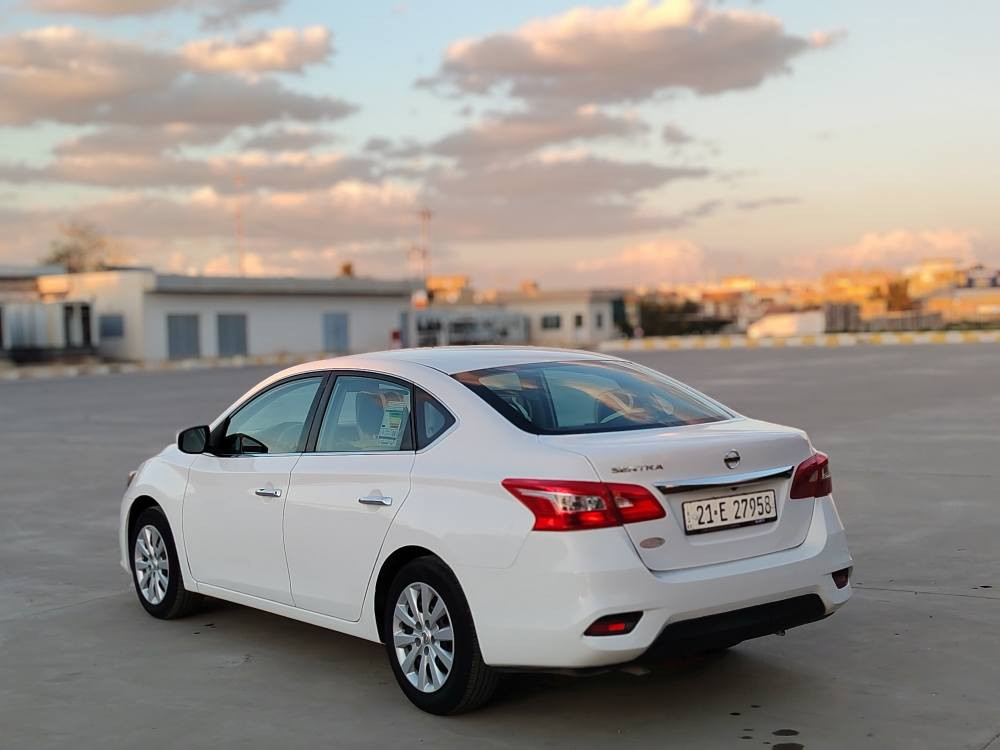 نيسان سنترا موديل ٢٠١٦ امريكي
سعر ١١٢ بيها مجال بصيط
سنويه بسمي
هزه براد سنويه لحد ٣١ دفتر بانزين بيها
محرك  ١٨كير مامفتوح كفاله صدر تايرات تبريد شىط
بيها جاملغ خلفي صبغ مع مكانين بارد
بجم كبس شاصي ايرباك شرط
شراي يخابر كركوك *********** اعتذر عن مراوسه كركوك, العراق
