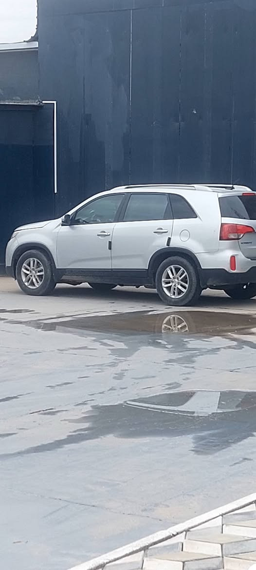 سورنتو 15 بغداد امريكي مراوس *********** مكان سياره بغداد
