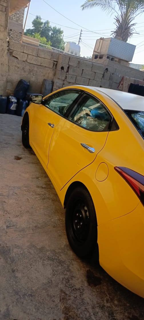 وارد مريكي حادثه فقط جاملق وبنيد بدون داخل

موصفات نص  فول 

شاشه تحكمات 

مكينه ٢٠٠٠

كير حداديه مكينه تبريد مكفولت 

مصفره هيا وغرمات تحويل ثاني يوم 

مكانه بغداد حي النصر

رقم ***********

السعر 108
