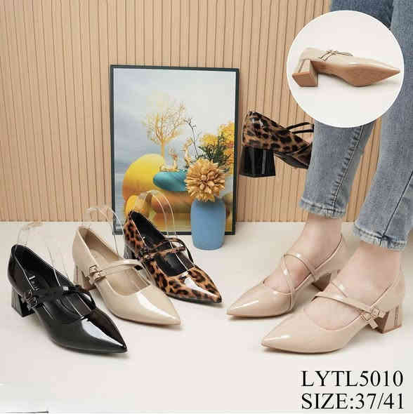 حذاءنسائية السعر 10 الاف خفيف🦋
الاناقه تبدّا من خطوتك 💓جلد لمعه🦋
✅مديلات عصريه تناسب كل إطلاله
✅راحه ➕اناقه 🟰كمال إطلاله 
✅متوفر كل الاوان كوالتي عالي 
للحجزوالطلب راسلونا على الأرقام التأليه
***********؟***********
لديناتوصيل إلى كافة المحافظات. العراقيه
