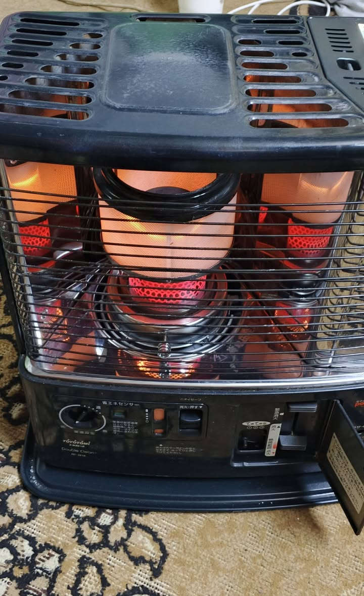 للبيع صوبه ياباني نوعية تيتومي  شرط حيل نضيفه لاريحه ولا دخان  قتصاديه بلكاز ضمان 3 ايام 
العنوان حي الانتصار 
 اشراي يتصل *********** بي واتساب يوجد خدمة توصيل داخل الموصل فقط  شراي يتفضل خاص ما جاوب بتعليقات نت ضعيف
