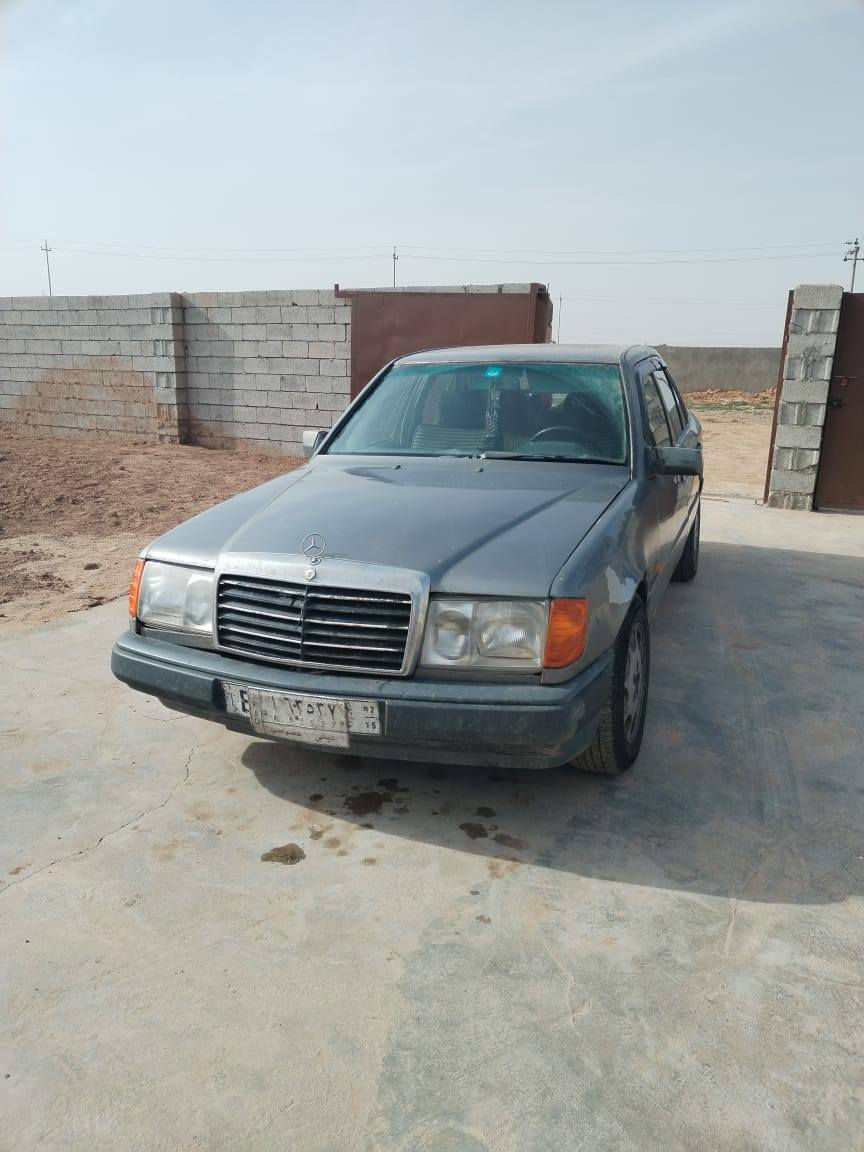 السلام عليكم مارسدس دب للبيع رقم ديالى باسمي محورها غاز كير محرك بطه بشرط سنويه 28
 باسمي مكاني ديالى خانقين سعرها ٤٢ بيها مجال ***********
