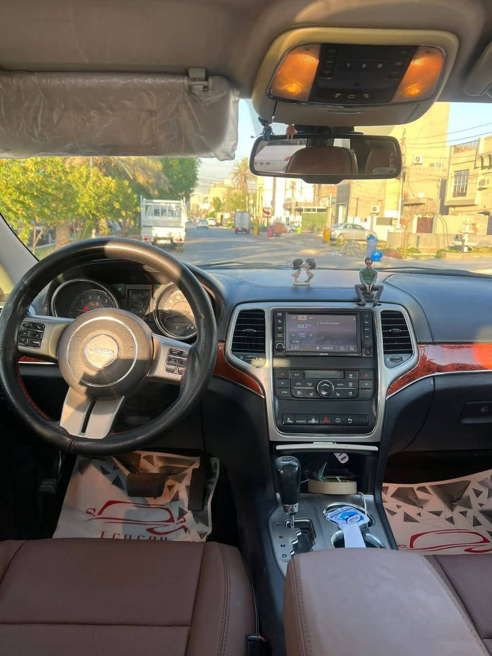 سلام عليكم جيب موديل 13 وارد امريكي بيه 3 قطع رقم بغداد بسمي مكينه 3600 مواصفات ال اوفر لاند معروفه 3 قطع تبريد سياره بصمه او بصمت ابواب لايت زنون رادار كشنات كهرابايه كول المواصفات بيه شراي بي خير او يدلل ***********
