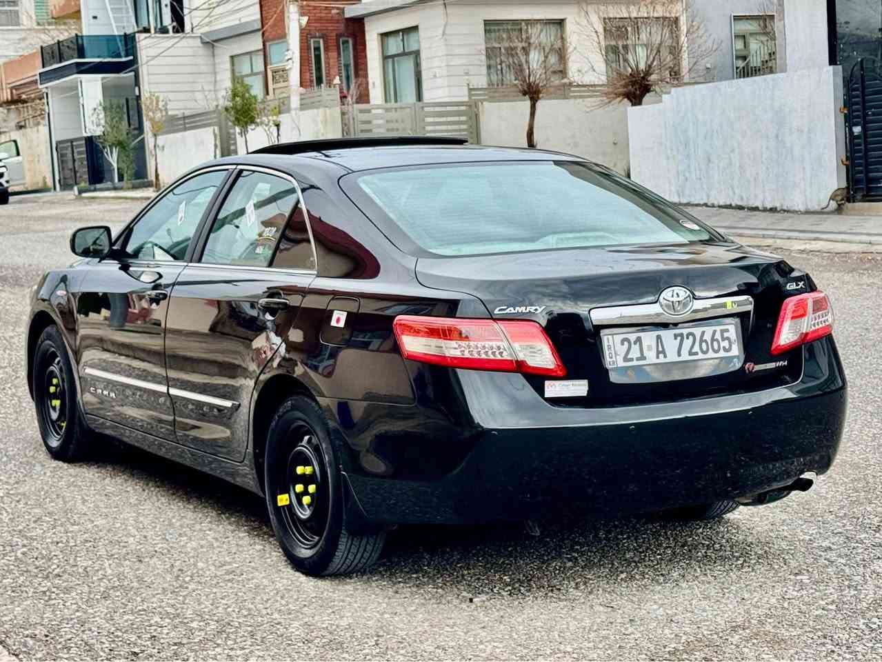 کامری 2010 GLX خلیجی فول مواسەفات 182 هەزار کیلۆمەتر ڕۆشتوە هەمو گیانی بە شەرت گێڕ و مەکینە نەکراوەتەوە سەوت و بوخاری نییە دوکەڵی نییە تەقەو ڕەقەی نییە بێ مەسروفە سەنەوی تازەیە بە شەرتی تەحویل و خەرامە سەیارەکە زۆر تازە ماوەتەوە لە ڕەسمەکانا چۆنە بە رەو ڕوش وایە چەمەلەخی پێشەوە سەکن یەک پەڵە بچوک بۆیاخی هەیە بەبێ ناوگرتن و کرانەوە و لای سایەق شوختێکی هەیە . 135 گەڵاو مەجالی برایانە . *********** _ *********** . السليمانية, العراق
