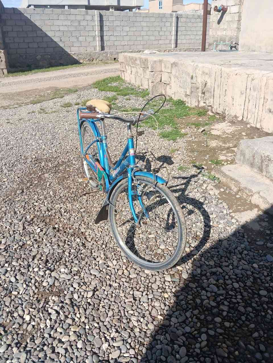 السلام عليكم بايسكل حجم 22 للبيع السعر 55 وبي مجال


**إذا كنت صاحب هذا الإعلان وتريد حذفه لأي سبب، رجاءا أرسل رسالة إلى الدعم الفني**