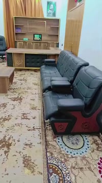 كربلاء • اثاث مكتبي ٨ مقاعد • مكتب ٢.٥م