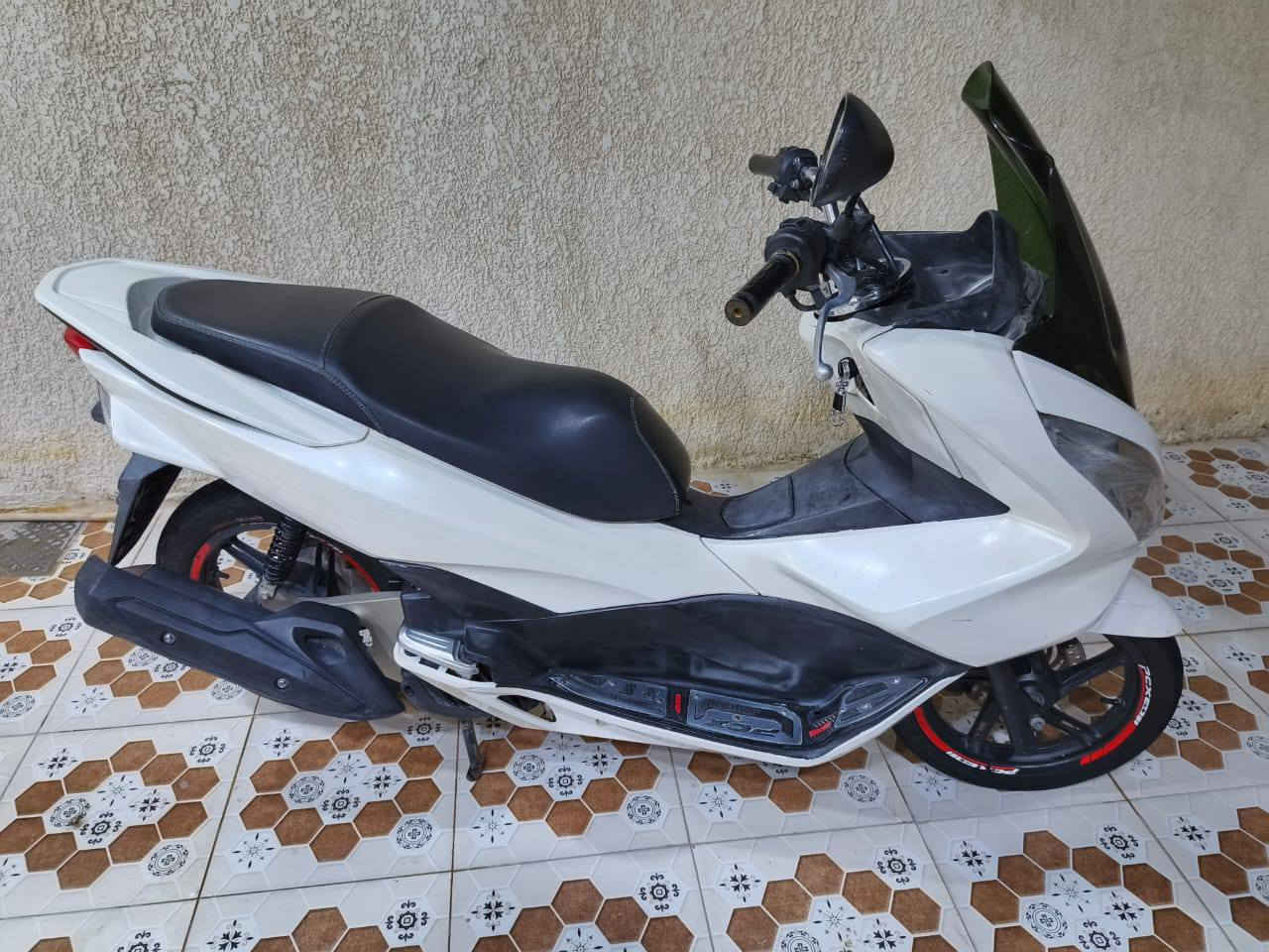 بي سي اكس حجم 150 جيل الثاني دراجه حلوه اتصل على الرقم ‏‪***********‬‏
