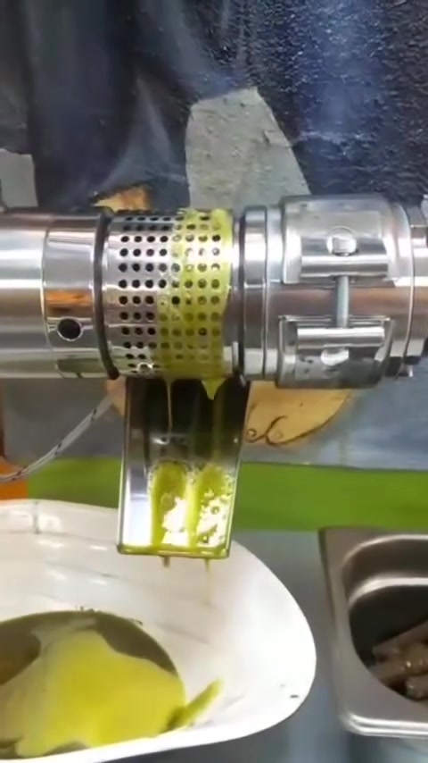 FURKAN FM1100 MODEL SOĞUK PRES YAĞ SIKMA MAKİNASI


**إذا كنت صاحب هذا الإعلان وتريد حذفه لأي سبب، رجاءا أرسل رسالة إلى الدعم الفني**