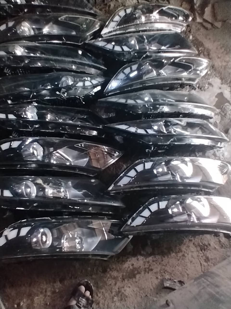 اخر وجبه لايتات اوتيما مال كصه يوجد خدمه توصيل وسعار مناسبه ١٢ ١٣ ١١ سماوه *********** مراسله خاص
