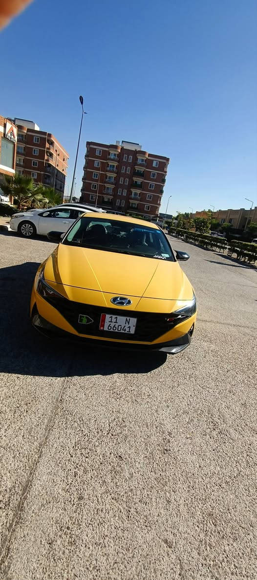 السلام عليكم النترا للبيع 2022 اكلين السياره الرقم بغداد 
الرقم الجديد سنويه ال29 منضومه غاز بيها. السياره فول ماعده الفتحه ماشيه 65M  صابق ومرقم بيدي اني المستورد كبل لشارع والرزق علا الله 
*********** السعر 185... والسوگ. كلشي بي
