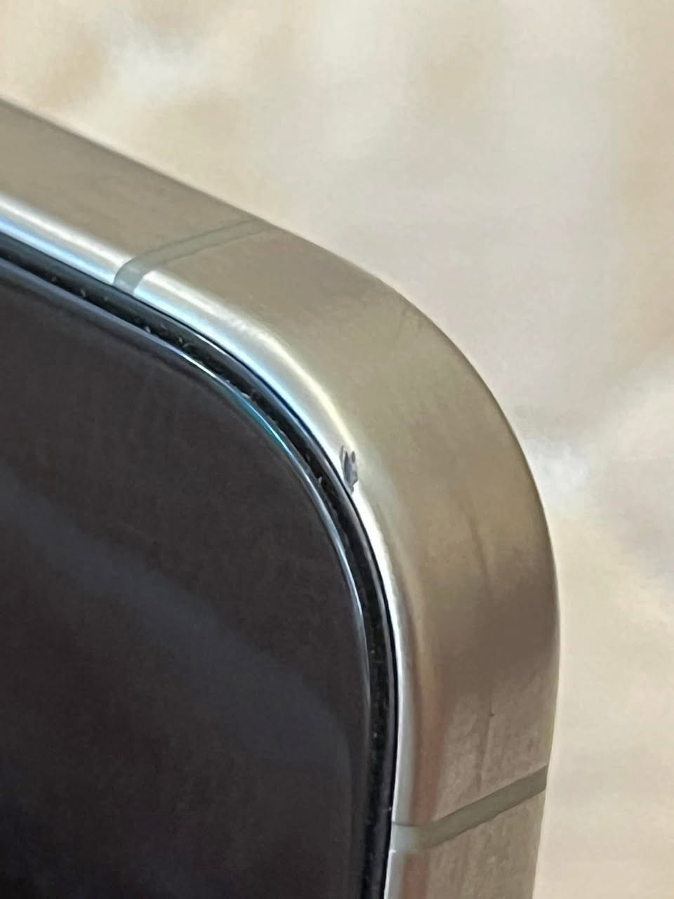 آيفون 15 برو ماكس بطاريه 90 
ضمان ماستر 
ذاكره 265
جهاز آخو الجديد بي بس هاي الطخه 
سعره مليون قفل


**إذا كنت صاحب هذا الإعلان وتريد حذفه لأي سبب، رجاءا أرسل رسالة إلى الدعم الفني**