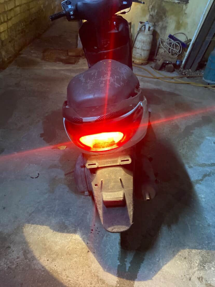 السلام عليكم دراجه بريز لايت فوك (اكزز ) مكينه ممفتوحه كهربائيات كلها شغاله اي نقص مابيها  مكان الاعضميه للاستفسار ***********واتساب او رصيد
