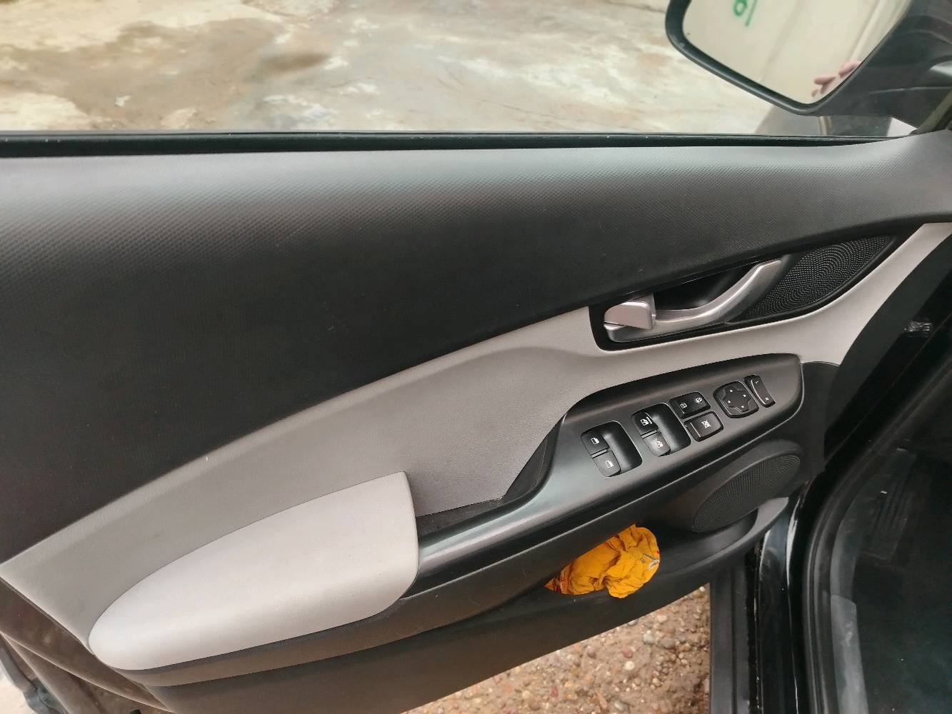 كونا 22
سعر 120
محرك 2000دوش برغي ممفتوح بي
اشاير بل مري
فتحه سقف
بصمة تشغيل عن بعد
سياره ماشية 60
كشنات تدفئه
داعم شاحن لسلكي
مانع انزلاق
