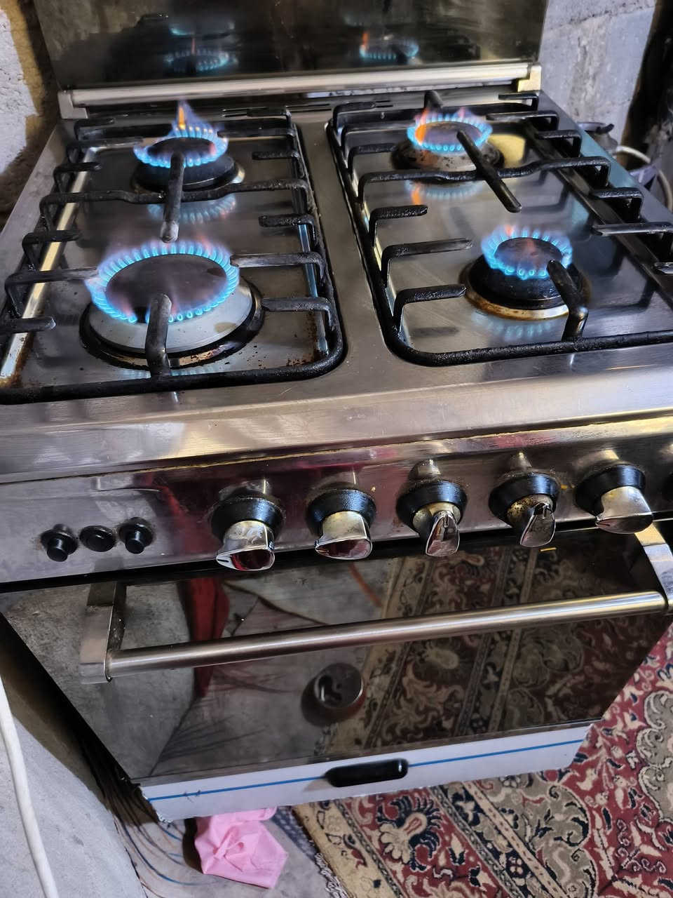 طباخ مصري فريشه اربع عيون الاصلي شرط شرط الفحص جديد استعمال قليل مكاني كربلاء حي النصر السعر 150 قفل اني ماخذه 350


**إذا كنت صاحب هذا الإعلان وتريد حذفه لأي سبب، رجاءا أرسل رسالة إلى الدعم الفني**