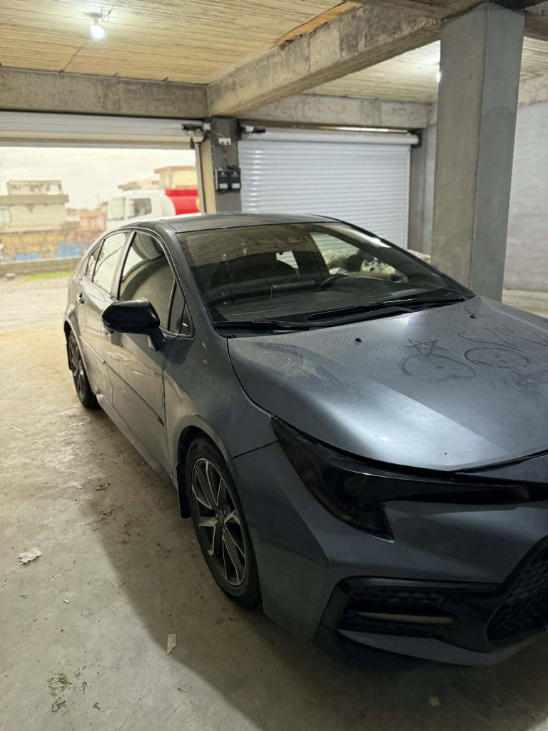 corolla 2021
مواسەفات ئەمریکی 
سەیارەکە تەنها 60 هەزار میل ڕۆیشتوە
سەیارەکە ساغە تەنها دوو پارچەی بویاغه
کامل مەسرەفە
سەیارەی ماڵانە 
گێڕ و مەکینەو تەقەو ڕەقەی بەشەرت
نرخی 85 گەڵاو مەجالێکی کەم
ژم . ***********
*********** بشدار, السليمانية
