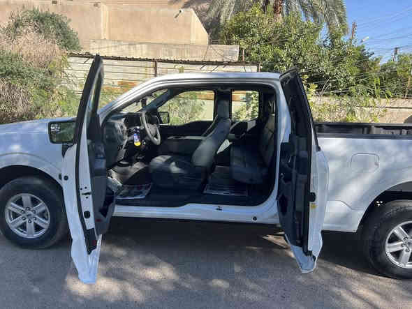 فورد وارد امريكيF150 موديل2023 بدون رقم ترقم بغداد منفيس بسمي 8 سلندل حجم 5000 ماشيه37 حادثه بنيد وجاملغ بدون دواخل ايرباك ستيرن فقط سياره جديده وحله من صور سعر190 مع مجال بسيط العنوان بغداد العامريه***********
