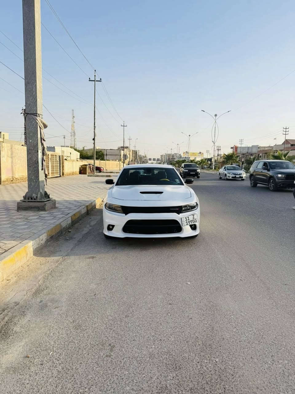 السلام عليكم / جارجر للبيع موديل 2019 / نوع GT / رقم بغداد سياره بأسمي / ماشيه 75 / محرك 3600 / سعر  210  / سياره حلوه ونضيفه مالت جناي ابد مامتعبه بيه جاملغ وبنيد فقط  صور الحادث مرفق بالمنشور مكان سياره الناصريه مركز  للاستفسار  ***********
