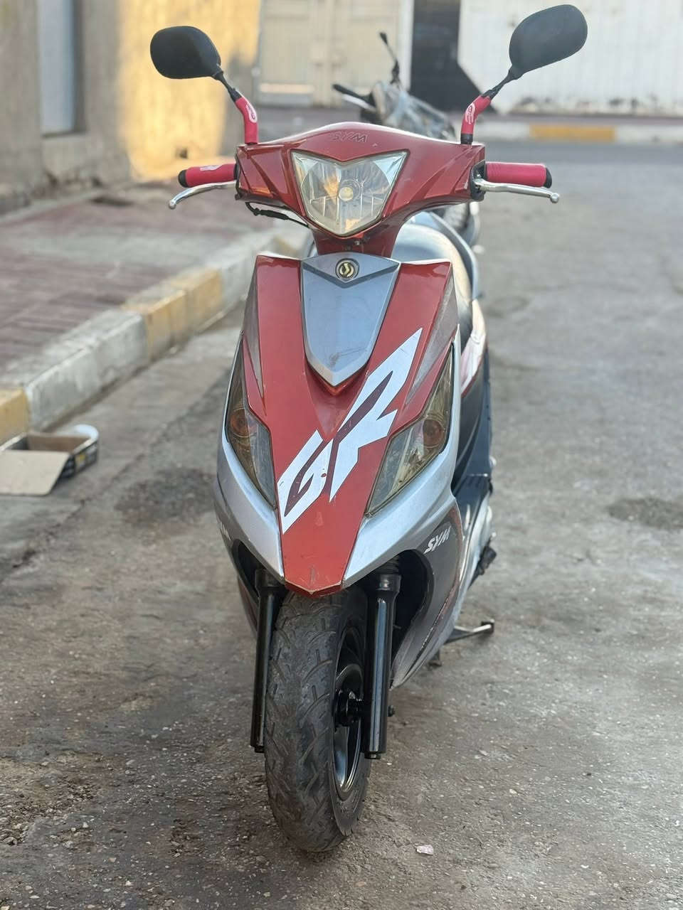سلام عليكم سايم نحله محرك 125  نضافه كدامك محرك ناعم كلش مناقصه شي. تحويل مباشر. السعر 850 وبي مجال. الرمادي حي بكر ***********
