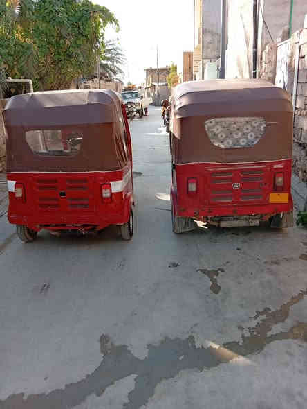 السلام عليكم تكاتك عدد 2مديل 17للبيع
***********
