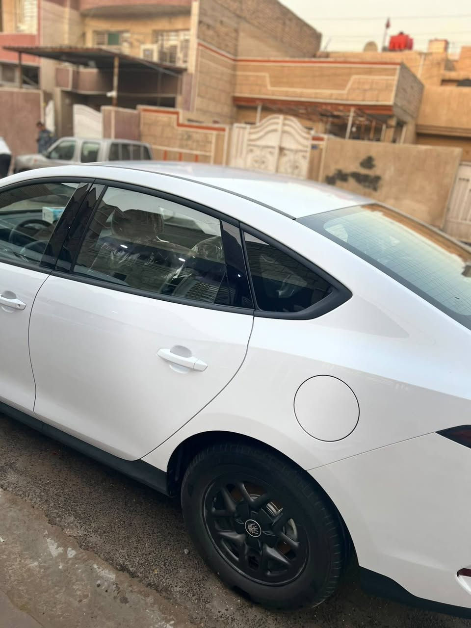للبيع BYD كن بلاص 2025 داخل زيتوني
ارضيات ومنفاخ درجة أولى وفوم 
رقم بغداد بسمي تحويل مباشر
بيها طخة بسيطة بنهاية الجنطة مأشرة بالصور
وتبديل كفر دعامية خلفية أصلية  من حسين التميمي بالبياع بسبب فطر من طخة دراجة
وموجودة بالصور موضحة
سعرها مناسب اخوان ولا تكسرون بحلال الناس
17700
مكلف بالنشر
رقم التلفون
*********** واتساب موجود
مكان السيارة كرادة
