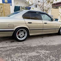 بي ام ٥٢٥ • اوتوماتيك • وكالة