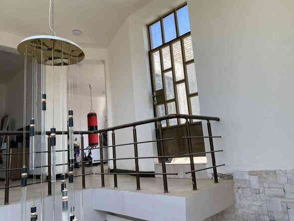 دار للبيـــــــــــــع...
طابــــــــو زراعي سنـــــــــد // 25
حي الصحـــــه قرب المدينه المائيـــــــــــه 
ـــــــــــــــــــــــــــ
تبليـــــــط مــــــــاء كــــــــهرباء... 
المســـــــــاحه الكليــــــــــــه / 100م
ركـــــــــن طابقيــــــــن والبناء جــــــــديد... 
ـــــــــــــــــــــــــــــــــــــــ
ثــــــــلاث غرف نـــــــــــوم صالــــــه هـــــــول 
مطبخ حار بارد صحيات خارجية وداخليه.... 
ـــــــــــــــــــــــــــــــــــــــــــــــ
للأستفســـــــــار أكثــــــــــــــر 
مكتـــــــــــب عقارات رامســــــــــر 
شــــــــــارع 60 بدايـــــــــــة شــــــــــارع المطبات 
ـــــــــــــــــــــــــــــــــــــــــــــــــــــــــــ
***********
***********
