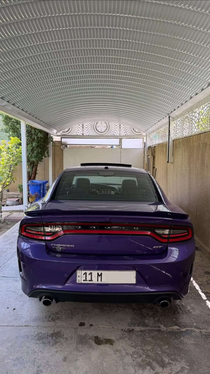 جارجر. جي تي بلاص GT موديل 2019 خليجي وكاله هارلم مكفولة.  المحرك. 3600. V6  سوبر تراك باك 
بيها بارد على كد شبر بباب السائق ورصعه بالبنيد فقط
رقم بغداد. لون بنفسجي مميز 
العداد. 67 الف ميل 
بيها منظومه غاز حكومي 
المواصفات. فول 1 - 1 
رادار امامي + جانبي + نقطه عمياء + حساس خلفي + كامره + فتحة سقف. سلايد 
المقاعد الأمامية حضن + كهرباء + تبريد تدفئة + الخلفيه تدفئة 
الاستيرن كهربائي + تدفئة + شفتات ستيرن 
كشنات شامواه + جلد لون اسود + ميموري 
ويل 20 بلادي اصلي 
سستم صوت. الباين 
وبعد بيها هواي مواصفات
سعرها. 26 الف $ مكانها بغداد ***********📞
