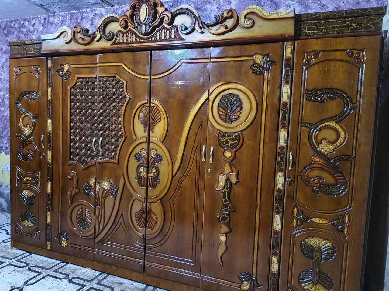 غرفه اخشاب أم السته نجاره تزكام جديده كلش نهايته ٦٥٠ مكان ناصريه ***********
