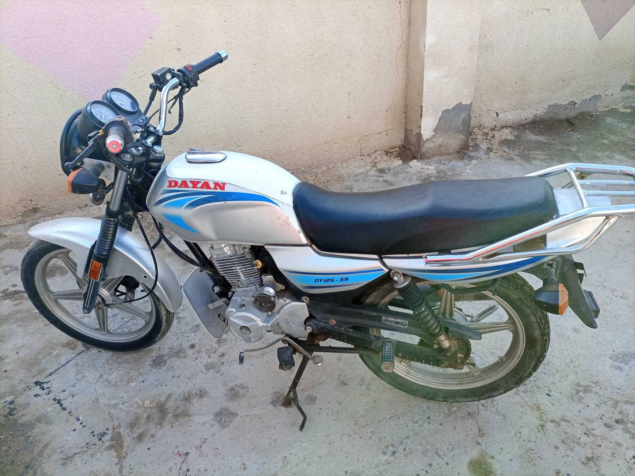 دايون عضم البيع موديل 2020 السعر 700 كلك كلك ***********
