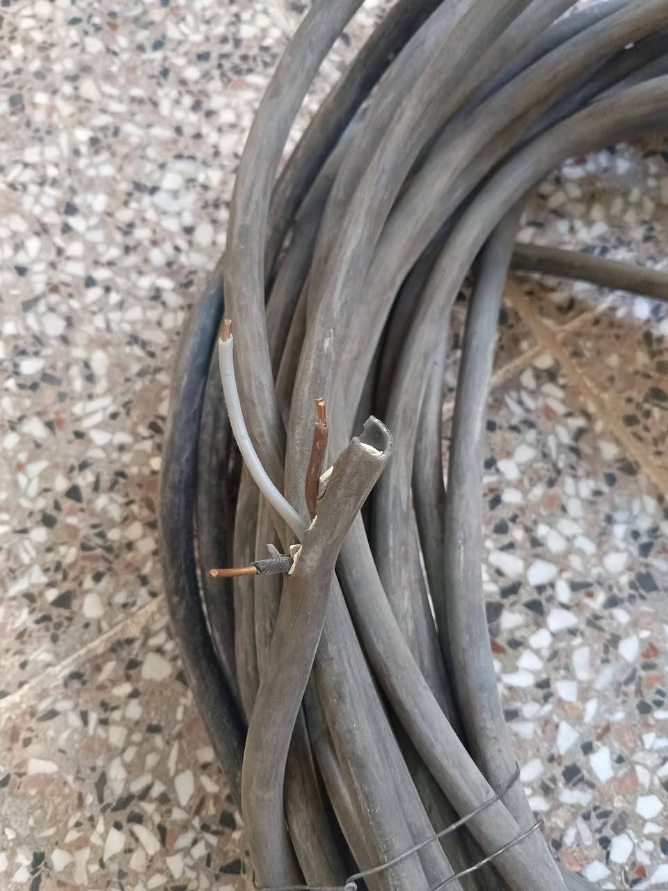البيع ***********
