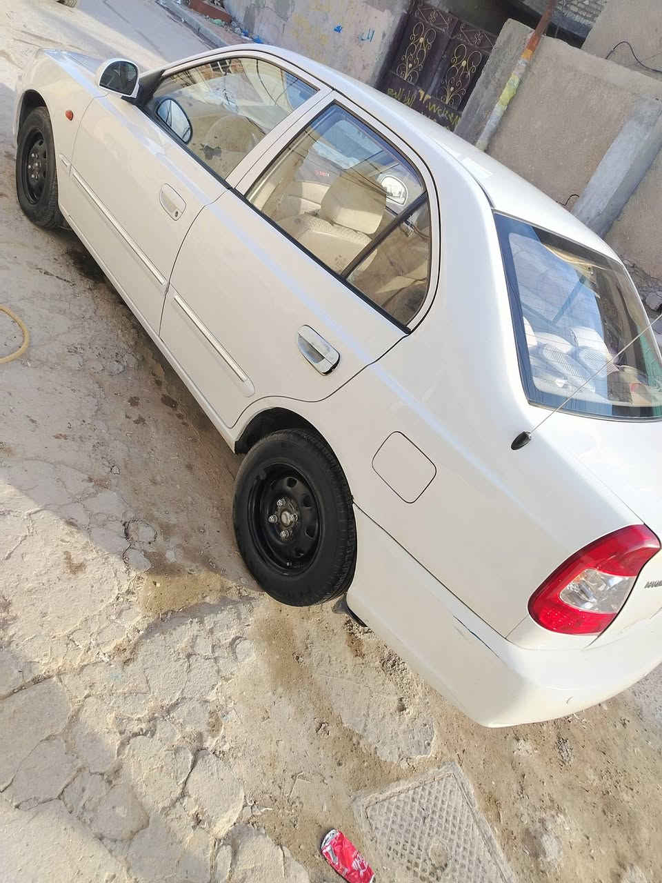 مراوس
هونداي فيرنا 2012 بغداد 
اوتماتيك سياره بسمي كير مكينه بيها قطعتين صبغ تبريد تدفئه خير من الله تحويل مباشر *********** بغداد
