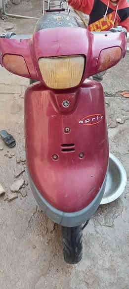 السلام عليكم دراجه يوماها بطه سرعه ٦٠ تشتغل هندر شغاله كابريتر شويه تعبان مكاني حي الجهاد ٢٠٠٠
***********
