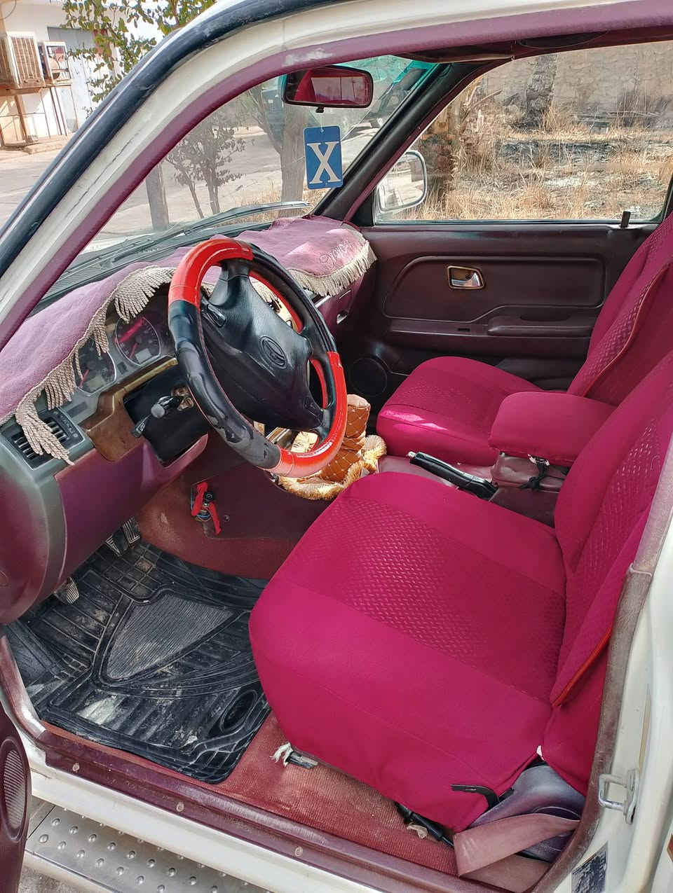 السلام عليكم
بيكم صيني سوبر دير موديل 2010
تبريد شغال محرك كير خير من الله 
سياره مصبوغه حزام تحويل مباشر ارقام انكليزي سنويه لل29 السعر 65وبيها مجال بسيط نعتذر عن الأقساط والدين  أو لمراوس بيع نقد فقط 

سياره جاهزة منكل نواحي تواصل ***********
