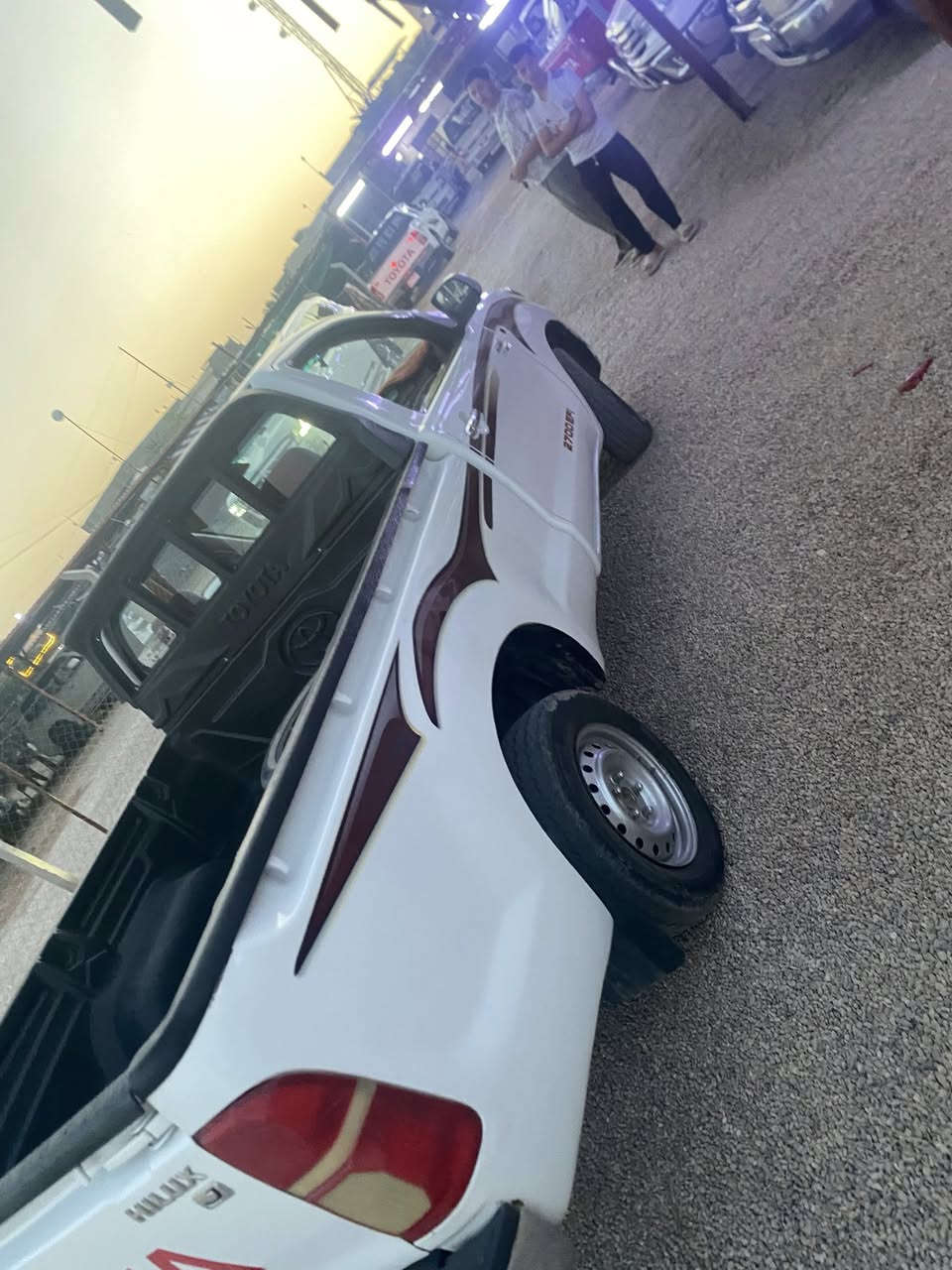 سلام  عليكم تيوتا هايلوكس موديل ٢٠٠٦ رقم بابل 
بيهة جاملغ امامي تبديل وربع بنيد صبغ تحويل. ثاني يوم
وملاحضات بلكشر بارد فقط
مكان السيارة بغداد تواصل خاص او واتساب 
*********** واتساب 
السعر 94 ورقة وبيهة مجال
