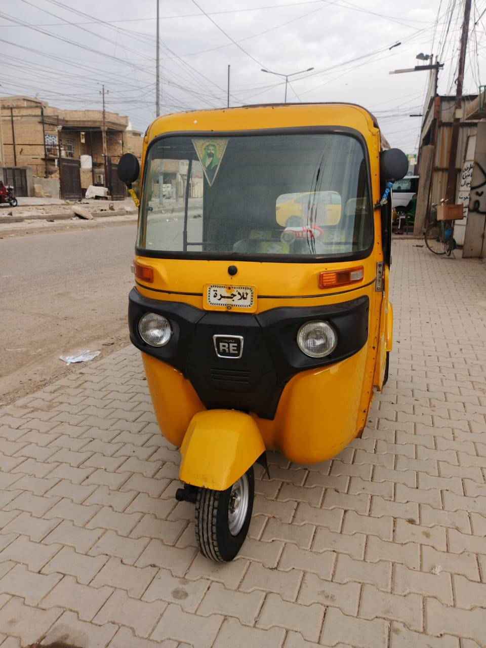 سلام عليكم تكتك موديل 19 شهر  ١١ رقم وسنويه السعر 6800 وبيه مجال رقمي ***********
