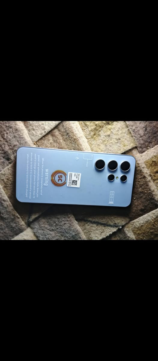 الترا سامسونك لبيع 
ذاكره 512
ب100 بيه مجال


**إذا كنت صاحب هذا الإعلان وتريد حذفه لأي سبب، رجاءا أرسل رسالة إلى الدعم الفني**