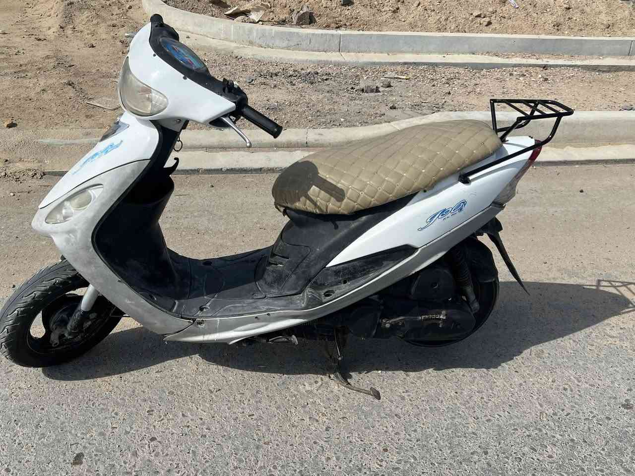 ماكس قجمه للبيع
دراجه جاهزه بيها نقوصات بسيطه 
السعر 650 وبيها مجال 
مامتواجد ع نت 
الشراي يتصل 
***********
