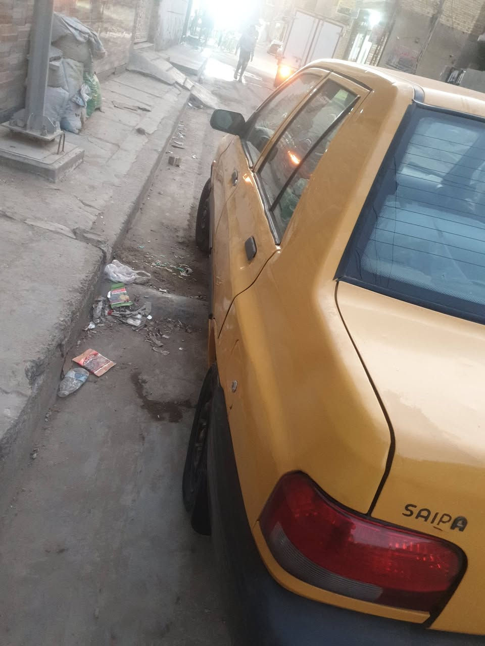 سلام عليكم سياره موديل ١٥ عرضه ٣٦  سياره  حلو بيه صبغ جاملغ خلفي سياره ابسمي رقم نكليسي ما تعبك حته هزه ما تخيل موقع بغداد  البلديات شارع مصرف 
***********
