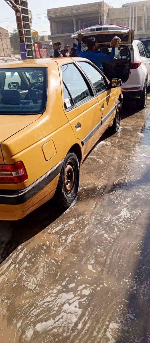 السلام عليكم بيجوموديل 2016 رقم بغداد مكفوله كفاله عامه جديده بمعنه الكلمه ماشيه 130 وضع شركه مصفره من كلشي رقم دولي السنويه جديده السعر 55 المكان الدوانيه الرقم *********** أو ***********
