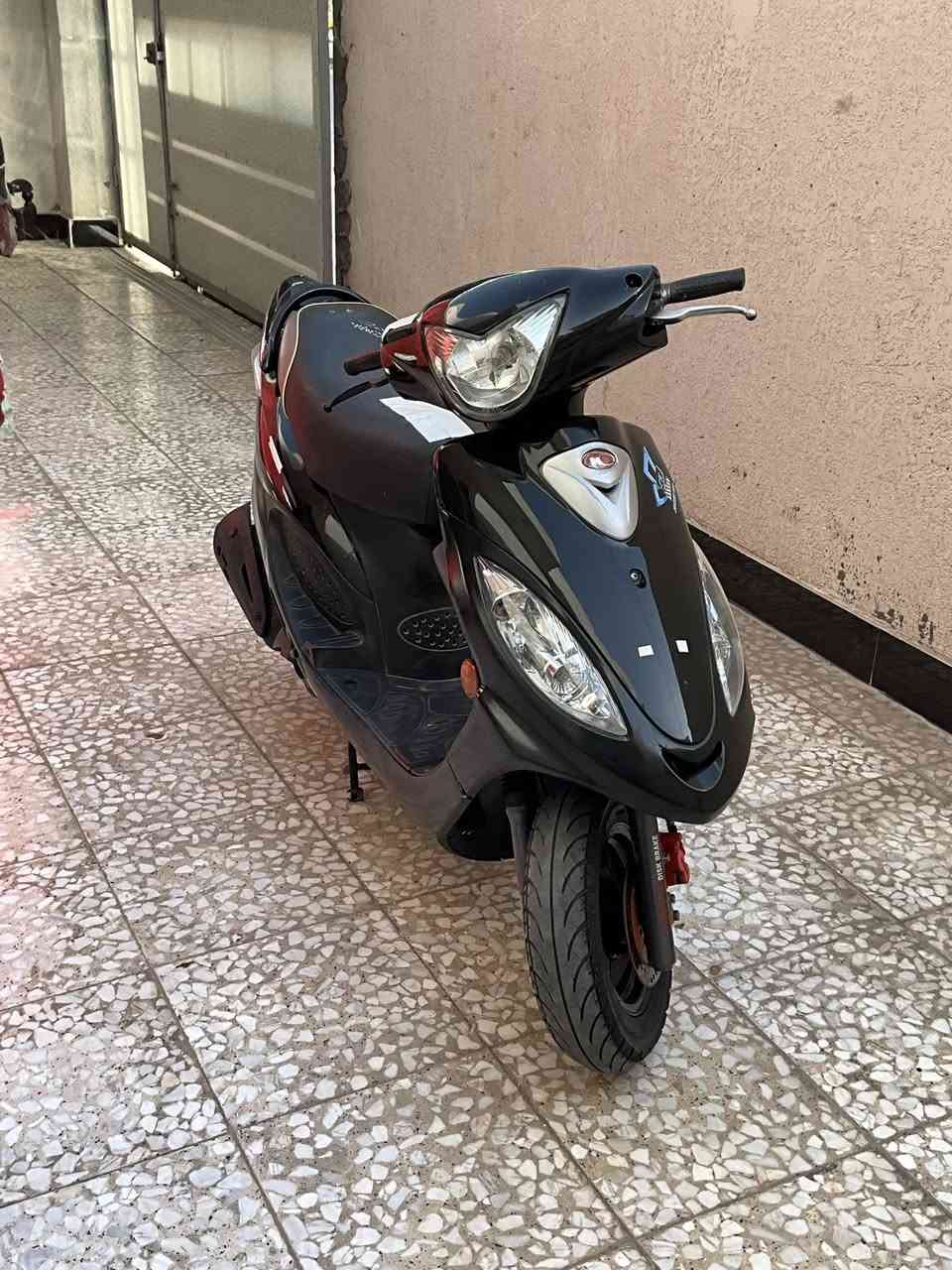 للبيع دراجة كامكو v2 موديل 2014درجة وكيل مكاتبتها بسمي الدراجة متكاملة من كلشي مكاني ميسان المجر الكبير 
للاستفسار خل يراسلني


**إذا كنت صاحب هذا الإعلان وتريد حذفه لأي سبب، رجاءا أرسل رسالة إلى الدعم الفني**