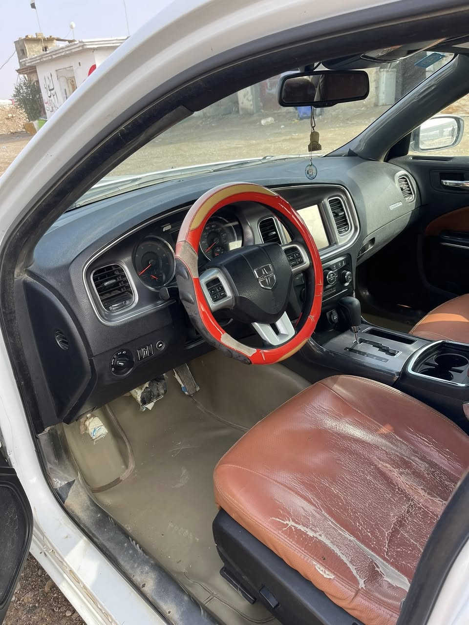 جارجر 14وغرد أمريكي حادث جاملغ وبنيد مبدللات اصلي يعني لا صبغ ولا معجون سيارة مكفولة من المعجون والصبغ رقم ذي قار نكليزي. سنوية نهاية سنة ٢٠٣٠ الاستفسار اتصال 📞 ***********
