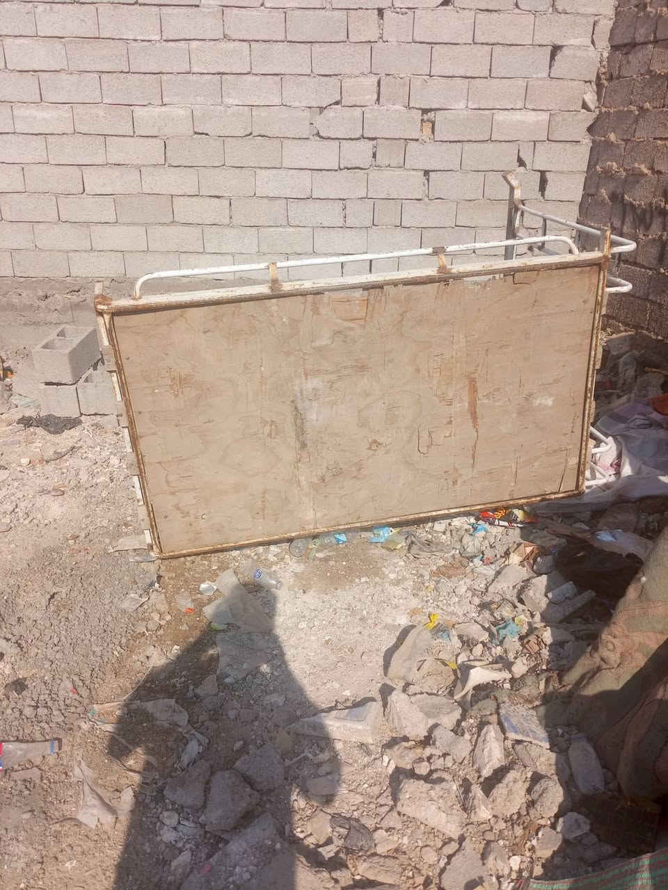 السلام عليكم شباب هاي سيبايا للبيع مال تيك تيك 
 بالعماري السعر 75 #***********
