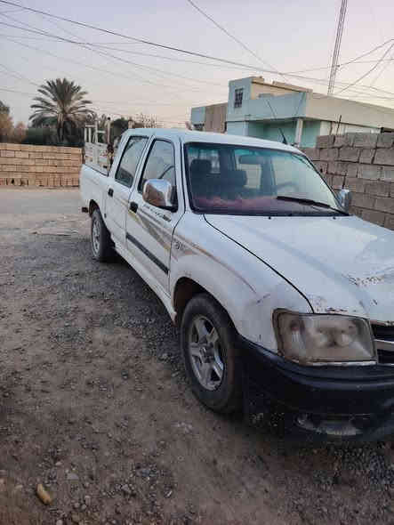 السلام عليكم ادمرال موديل 2007رقم صلاح الدين صدامي بيها سنوية ماندل صاحبهة ابيع حبل كير ومحرك شرط صدر خلفي وامامي مبل جديد طبة كهربيات كلهة شغالة مضومت تبريد كاملة مسجل وأربع سماعات شغال لايت عالي ناصي شغال باور ستيرن حيل خفيف سيارة جاهزة من كلشي السعر ٢٢ ورقة مكان السيارة العلم قريت الربيضة ***********) ***********
