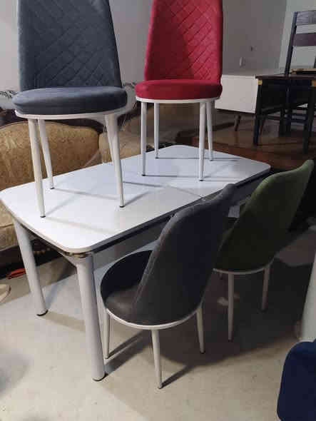 للبيع ميز طعام النظافه فول سلايت لاستفسار ***********
