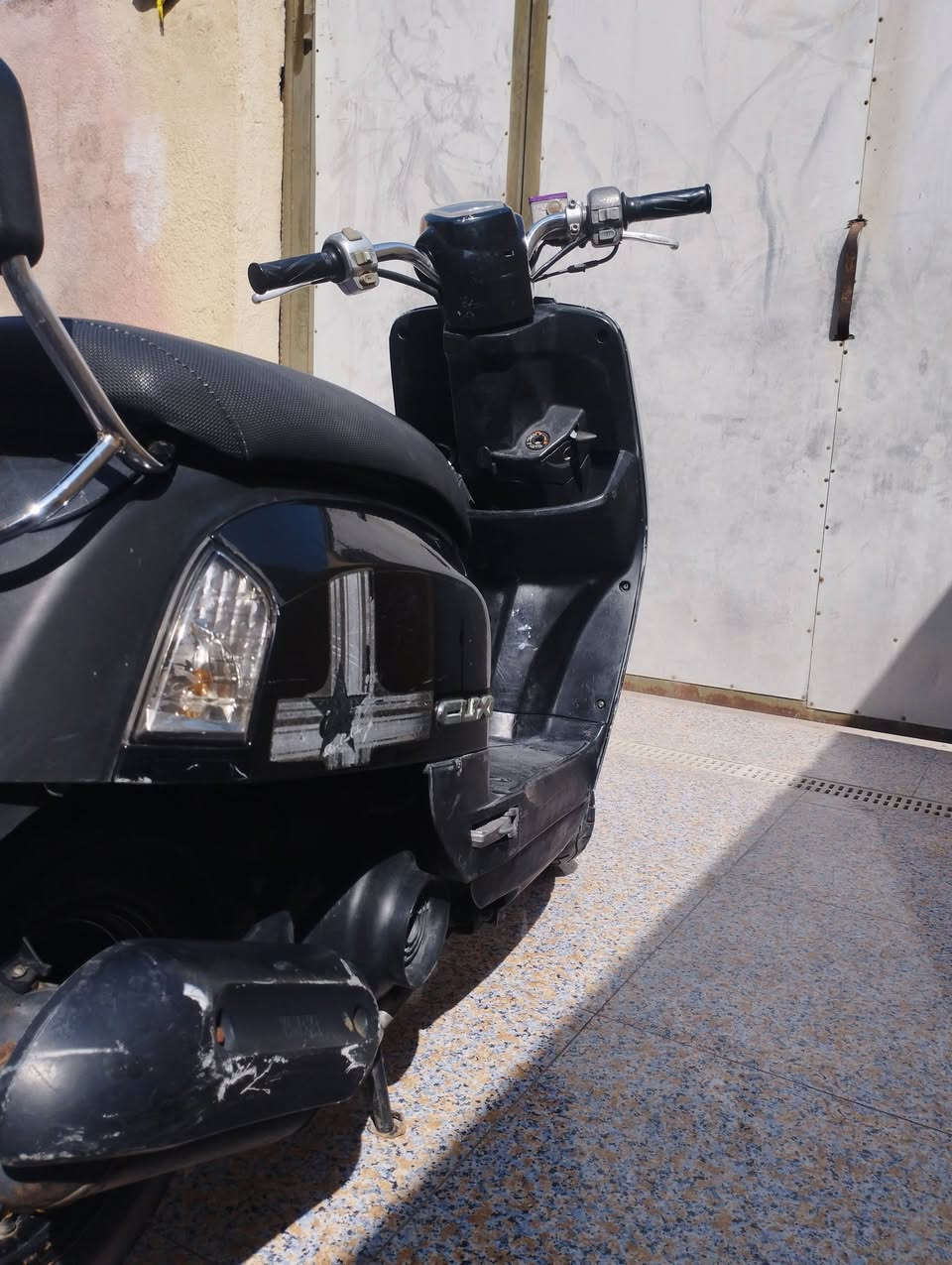 سلام عليكم دراجه ماكس بوليس للبيع نضيفه بلاديه كهربائية كله شغاله ماممفتوحه شلعه معدل صارلي شهرين من مطلعه رمبه دراجه نضيفه حلوه لجناي (السعر) $$# ٨٢٥ بيه مجال قليل
*********** المكان البصره ابو الخصيب
