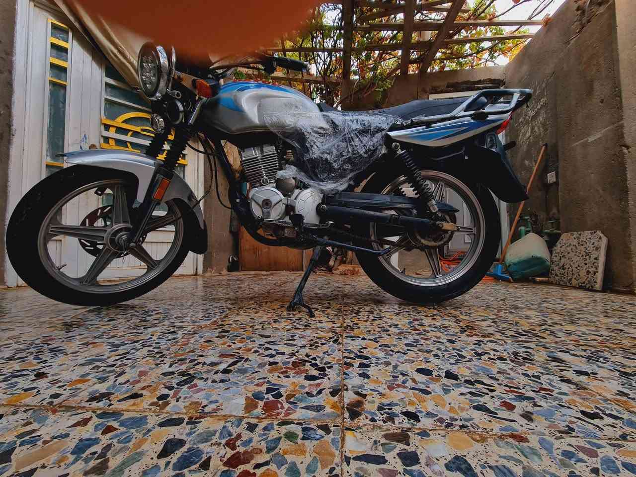 السلام عليكم
ديوان عظم موديل 20 أوراق اصولي مامفتوحه بس مبدل كلجات اصليه  بيها نواقص بسيطه السعر 850 وبيها مجال


**إذا كنت صاحب هذا الإعلان وتريد حذفه لأي سبب، رجاءا أرسل رسالة إلى الدعم الفني**