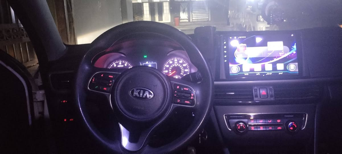 سلام عليكم اوبتيما للبيع موديل ٢٠١٦ رقم شمالي جديد محرك ٢٤٠٠ مواصفات
شاشه

كامره

مانع انزلاق

تحكم جهتين

حساس خلفي

ضرر بنيد جاملغ وباب فقط بدون دواخل محرك كير مكفول من الفتح

سيارة حلوه ونضيفه

السعر ١٢٨ 

*********** الرقم
