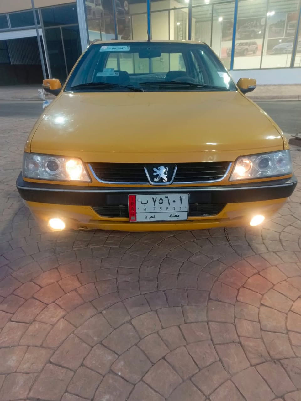 سلام عليكم بيجو لميس موديل ١٢ مكفوله كفاله عامه شرط سونار مكينه كير حداديه تخم تاير هيئه مصفره غرامات السعر 38 وبيه مجال حك جيه العنوان بغداد الهاتف ***********
